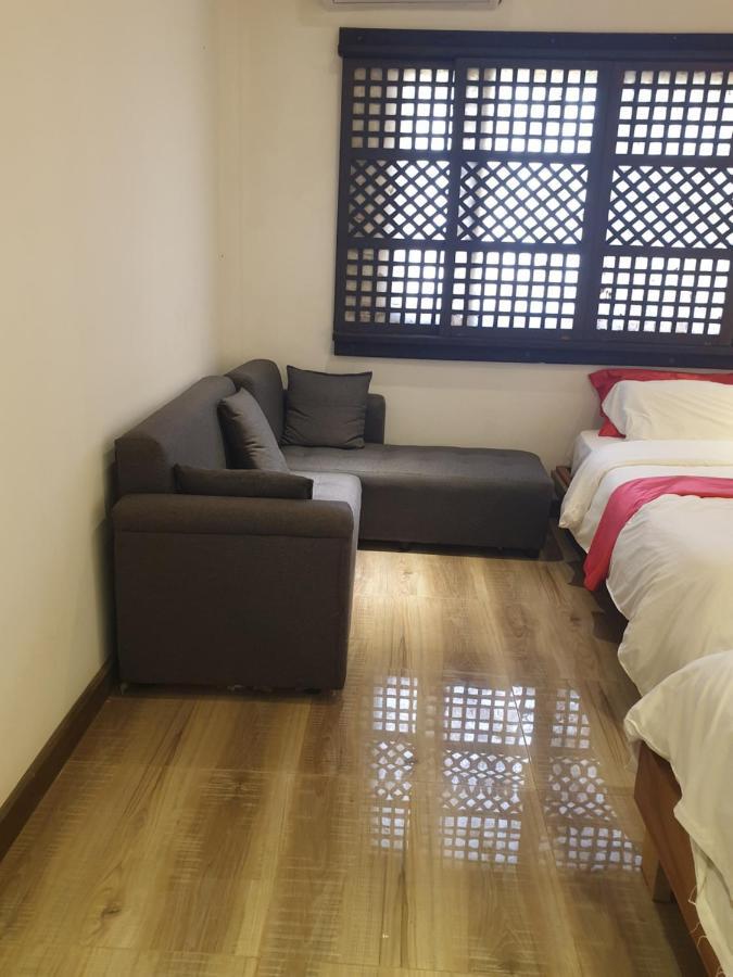 Miley Lodging Restobar New Busuanga Exterior photo